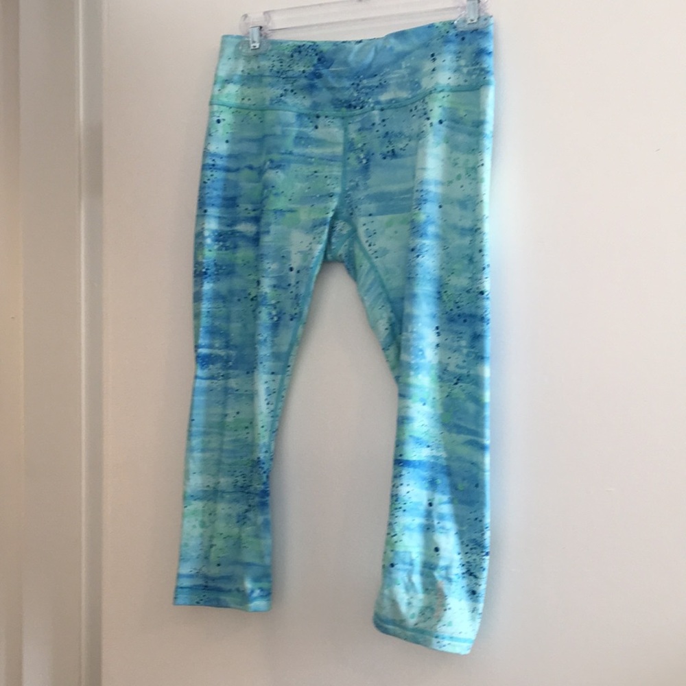 Reebok Cropped Legging Size Small